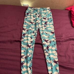 never worn, bird leggings